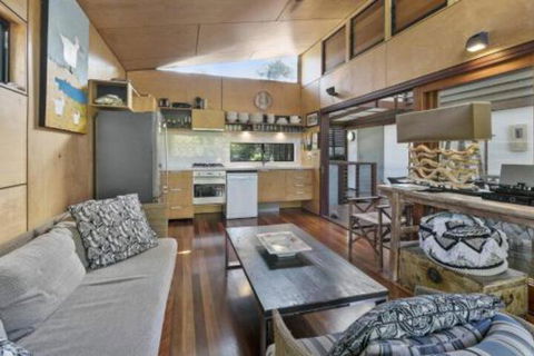 Pandanus Retreat - C Tourism 3