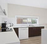 Beachbreak fall asleep to the sound of the ocean - C Tourism