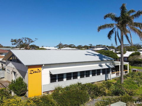 Ocean Blue Apartment Four Apartment On 2nd Level - C Tourism 5