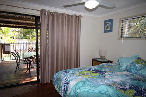 1 Naiad Court Lowset Family Home With Swimming Pool & Covered Deck. Pet Friendly - C Tourism 5