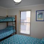 1 Naiad Court Lowset Family Home With Swimming Pool & Covered Deck. Pet Friendly - C Tourism 0
