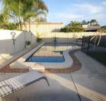 62 Tingira Close Modern lowset home with swimming pool outdoor area ample parking. Pet friendly - C Tourism