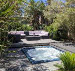 Sunset on Birubi pet friendly air con water views WIFI  outdoor spa - C Tourism