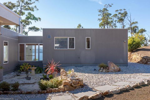 Fairwinds Tasmania - C Tourism 3