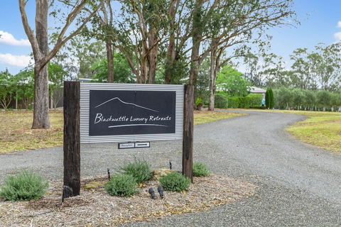 Blackwattle Luxury Retreats - C Tourism 3