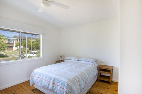 11 Riley St. Stylishly Modern - C Tourism 3