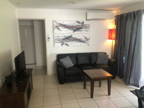 Palmgrove 2 Rainbow Beach Pet Friendly Fully Fenced Air Conditioned Five Minutes To Beach - C Tourism 4