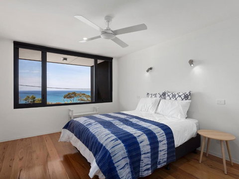 The Cube Striking Architectural Showpiece - C Tourism 6