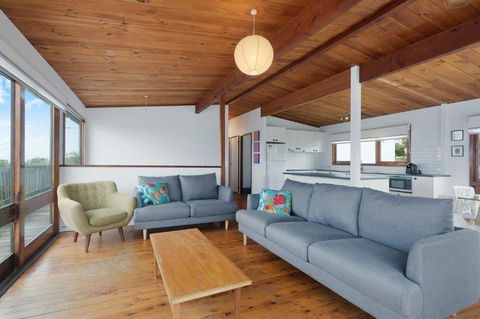 17 Dulling Street Beach House - C Tourism 5