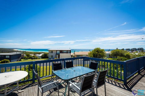 17 Dulling Street Beach House - C Tourism 6