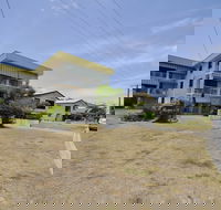 Bayviews at Bongaree - C Tourism