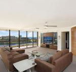 Seascape Apartments Unit 1201A Luxury apartment with views of the Gold Coast  Hinterland - C Tourism