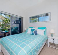 Suibhne modern unit opposite river - C Tourism