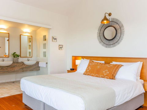 EAST COAST ESCAPES Lighthouse Studio - C Tourism 7