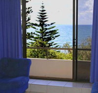 By The Sea Unit 3 13 Esplanade Kings Beach - C Tourism
