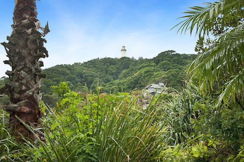 Palm Valley Drive 3 / 16 - C Tourism 3