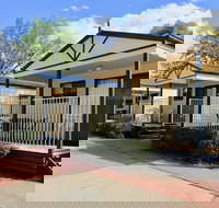 Young Tourist Park - C Tourism