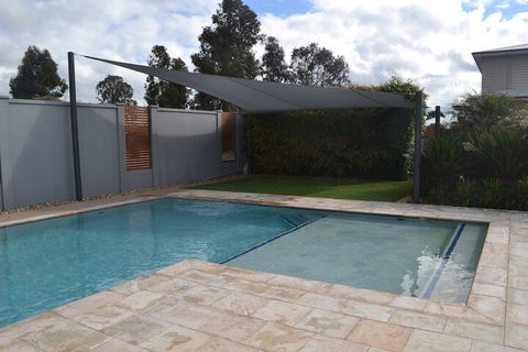 Waterview- Stoneleigh At Yarra - C Tourism 2