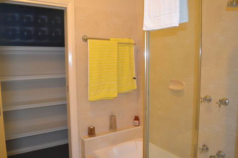 Waterview - 2 Doc Crt - C Tourism 7