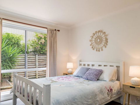 Lovely Modern Villa Amidst Peaceful Surroundings - C Tourism 3