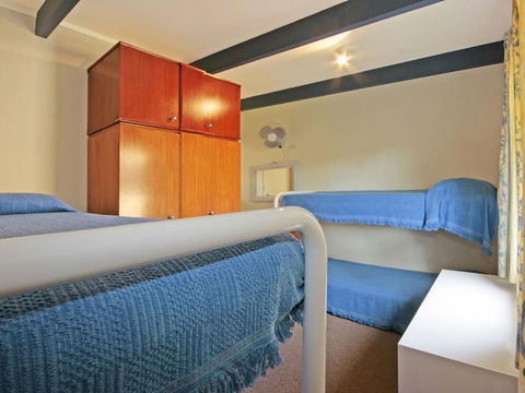 Matron 17 Narrawallee - C Tourism 3