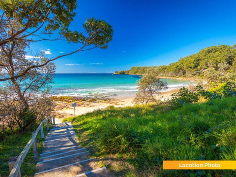 SEASCAPE In NARRAWALLEE - C Tourism 1