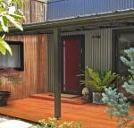 Lovett quirky stylish with a bush backdrop - C Tourism