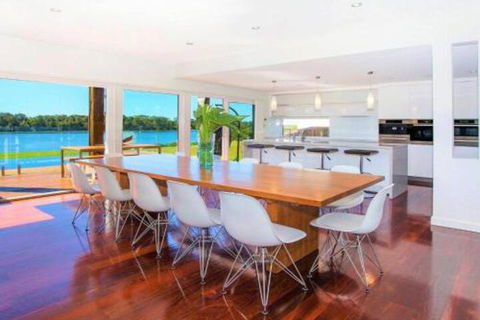 Reflections At Minnamurra - C Tourism 0