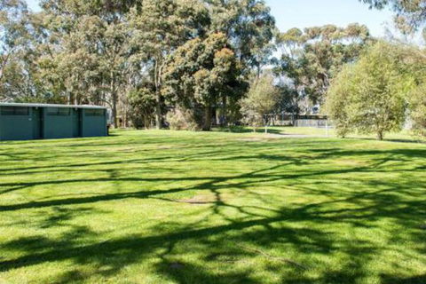 Kalganyi Holiday Park - C Tourism 4