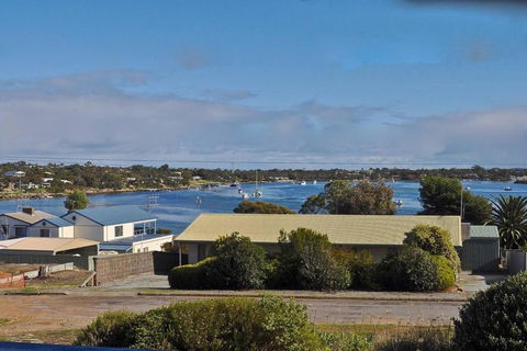 Mariners View Coffin Bay - C Tourism 2