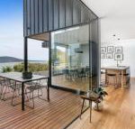 COASTAL LUXE Mt. MARTHA - C Tourism