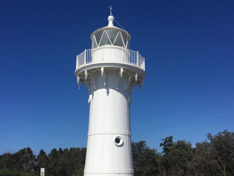 Lighthouse Palms - C Tourism 2