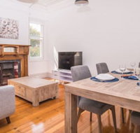 Beautiful Pre-loved Ashfield 4 Bedroom Home - C Tourism