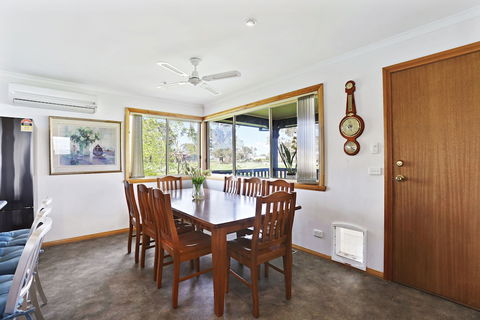 Yarragon 4 Bedroom House In Gippsland - C Tourism 6