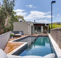 Kalina Retreat tennis  pool - C Tourism