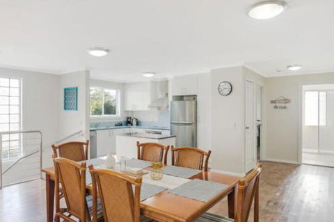 Luxury Boardwalk Apartment Unit 7 - C Tourism 6