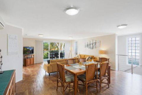 Luxury Boardwalk Apartment Unit 7 - C Tourism 7