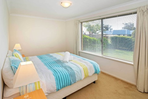 Tranquility On Troon - C Tourism 6