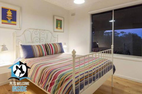 Retro Groovy Pad Pt Elliot - C Tourism 3