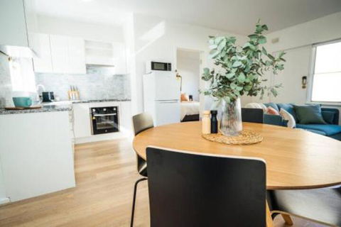 Sahara On Anzac Close To Airport City & Beach! - C Tourism 3