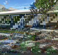 Edlin House - C Tourism