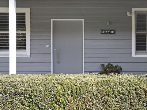 Greywood Classic Highlands Charm & Serene Living - C Tourism 5