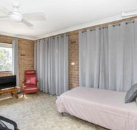 Deering 106 ULLADULLA - C Tourism