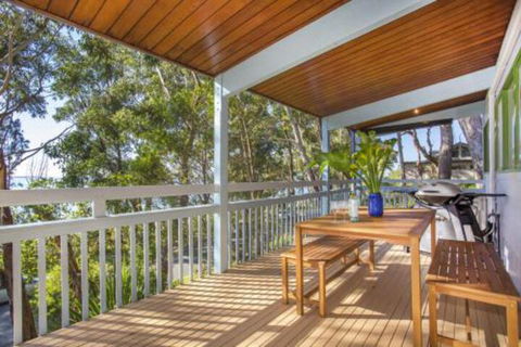 Surfers Ave 17 Narrawallee - C Tourism 3