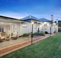 Nell's Place - C Tourism