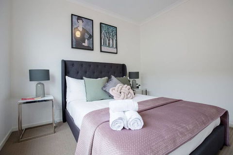 108spacious Point Cook Estate4br2btdoublegarage - C Tourism 6