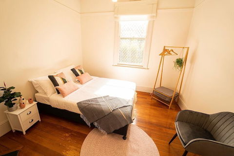 96 New Town Unit - C Tourism 1