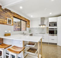 A Beach Break - 1/90 Lorikeet Drive