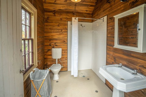 Post Office Residence - C Tourism 3