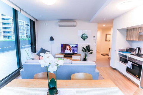 Incredible Riverside Apartment In Brisbane - C Tourism 4